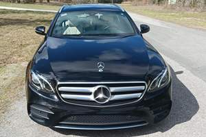 Mercedes-Benz E450 4Matic Break V6 Bi-Turbo AWD AMG Line Package 2019 d'occasion en excellent état, provenance sud-est des États-Unis, non modifiée - Product Image 1