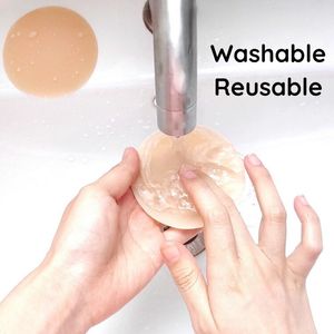 Almohadillas invisibles de silicona para el pecho: cómodas cubiertas hipoalergénicas para pezones con adhesivo fuerte para todos los estilos de ropa y actividades - Product Image 5