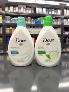 Gel de Ducha Humectante, Enriquecido con Fórmula Dove Pro Age. - Product Image 3