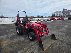 รถแทรกเตอร์มินิ Mahindra 26XL ดีเซล ใหม่/มือสอง พร้อมที่ตักด้านหน้า เครื่องยนต์ดีเซล ระบบขับเคลื่อน 4 ล้อ - Product Image 1
