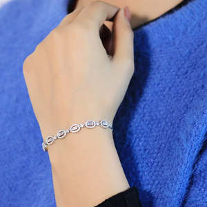 Pulsera de Diamantes Zarkan Shining Star, Brazalete Bonito y Elegante - Product Image 1