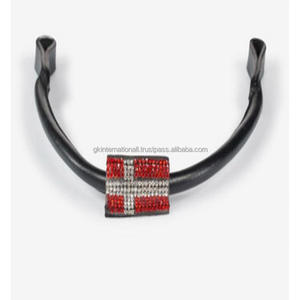 แถบคิ้วหนังแท้คุณภาพสูงในหนังสีดำนุ่มเย็บหรูหราด้วยคริสตัลธงแนบ - Product Image 4