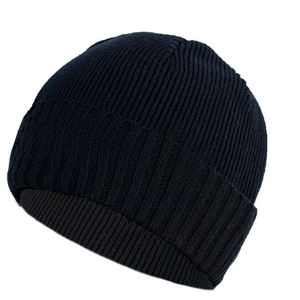 Gorro de punto de invierno de alta calidad, gorro de moda cálido de tamaño personalizado para hombres y mujeres, gorro de jacquard con logotipo bordado - Product Image 3