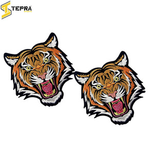 Meilleur fournisseur nouveauté Tepra Sports patchs brodés Unique respirant tissé PVC Offre Spéciale vêtements coeur fleur thermocollant - Product Image 5