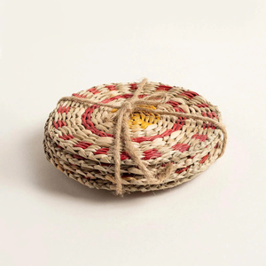 Posavasos de Ratán con Diseño de Diamantes para Bebidas, Posavasos Redondo Tejido a Mano, Posavasos de Café Artesanal de Ratán - Product Image 2