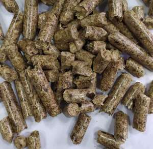 Granulés de bois d'épinette - Granulés de bois de qualité, bois dur pour systèmes de chauffage, diamètre 6-8 mm, 4600 J de chaleur, origine américaine - Product Image 2