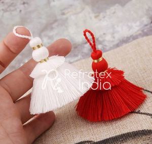 Proveedor de mini borlas a granel y fabricación por Refratex India Hecho en India para la mejor calidad y precio bajo y más color - Product Image 1