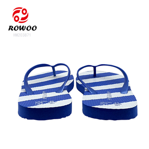 PRIMARKK EVA <span class=keywords><strong>Chanclas</strong></span> con estampado de rayas azules <span class=keywords><strong>originales</strong></span> para <span class=keywords><strong>hombre</strong></span> y mujer, <span class=keywords><strong>chanclas</strong></span> informales de verano para playa y interior - Product Image 3