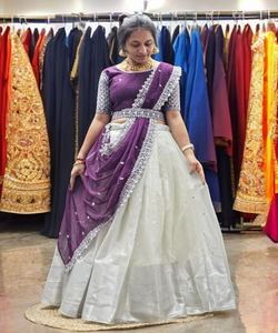 Lehenga choli ผ้าออแกนซ่ามาใหม่เสื้อผ้าสำหรับงานแต่งงาน Dupatta ขายส่ง - Product Image 3