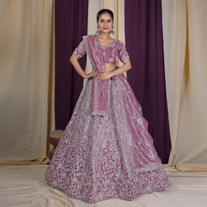 Lehenga Choli de Diseño en Tela Twill con Bordado Intenso |   Vestidos de Novia Indios para Fiestas, Recepciones y Eventos Festivos - Product Image 2