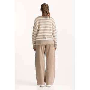 Cárdigan Estampado WM-SWT-WS24-005 Tejido con Encaje y Decoración de Botones - Product Image 4