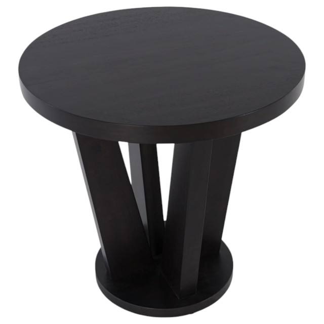 สีน้ำตาลเข้ม