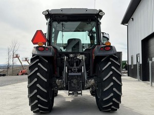 Compre un Tractor Massey Ferguson 4710 de 100 HP con Tracción en las Cuatro Ruedas, Equipo Agrícola de Alta Potencia - Product Image 5