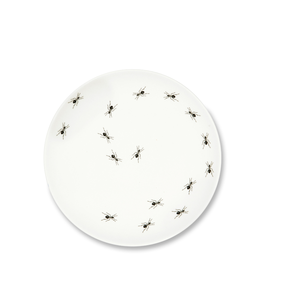 Service de table de 3 pièces rondes en céramique Faune & Flore par Excélsa, technique de tampographie, motif insectes noirs, compatible lave-vaisselle - Product Image 4