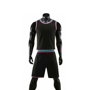 Uniforme de basket-ball léger, respirant et extensible Meilleure qualité de conception par un bon fabricant Vêtements de basket-ball populaires - Product Image 2