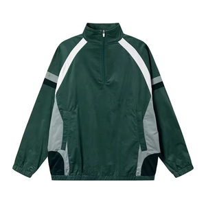 Ensemble de survêtement deux pièces en polyester personnalisé avec blocs de couleur pour homme – Veste coupe-vent à col montant avec logo frontal - Product Image 1