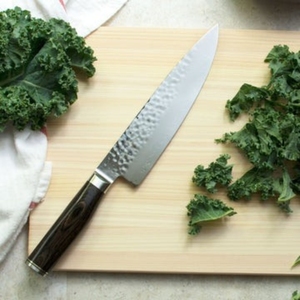 Couteau de chef professionnel Edge Master Manufacture, manche en bois de noyer courbé, acier carbone fait main, 8 pouces, épaisseur 3,0 mm - Product Image 2