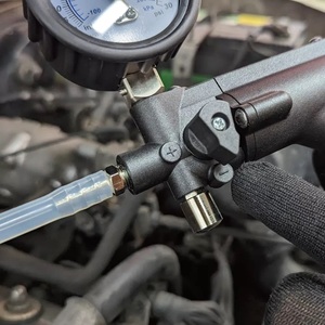 AllSupply Taiwan Outils de réparation de véhicules Pompe à vide à pression en plastique et kit de purge de frein pour soupapes de purge de frein - Product Image 5