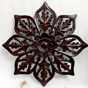 Art mural sculpté floral, décoration de salon, panneaux muraux sculptés en bois vintage, décoration d'accentuation d'intérieur, finition en noyer antique - Product Image 1