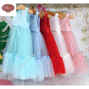 Vente en gros de petits nœuds décoratifs en maille avec robe sans manches à col rond pour filles robe de soirée superposée longueur genou ODM Supply - Product Image 6