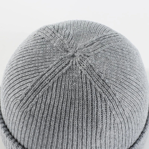 Gorros de Primera Calidad, Gorra de Moda Casual, Venta al por Mayor, Logotipo Bordado Personalizado, Color Sólido, 100% Poliéster, Gorro Transpirable - Product Image 4