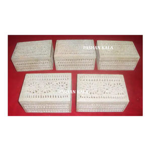 Cajas Rectangulares Únicas de Piedra Jabonosa Natural Talladas a Mano, Exclusivas y Hermosas, Fabricación India y Venta al por Mayor - Product Image 1