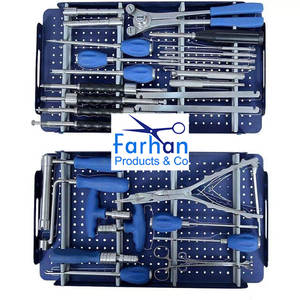 Juego de instrumentos de cirugía de columna de acero inoxidable alemán de calidad A +, fuente de alimentación Manual, estándar de seguridad MOL - Product Image 1