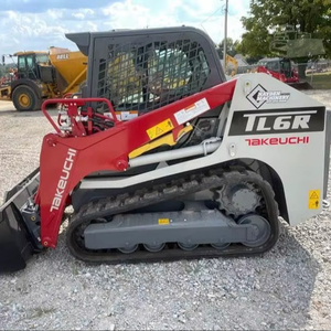 TAKEUCHI TL6R Chargeuse compacte d'occasion 5TON voiture d'occasion de marque japonaise en bon état avec moteur Kubota à vendre - Product Image 5