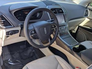 ¡EN OFERTA! Auto Usado 2019 NautillusSelect FWD SUVs - Product Image 3