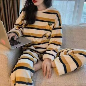 Conjunto de Pijama de Franela de Manga Larga para Mujer, Estilo Casual, Transpirable, de Dibujos Animados, Grueso, Elástico, para Otoño e Invierno - Product Image 5