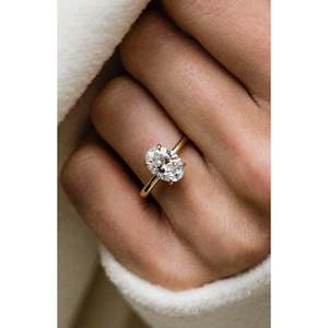 Diamant naturel certifié, taille ovale, or jaune 14 carats, couleur F, clarté VVS2, 2 mm, alliance solitaire classique, pour femme - Product Image 1