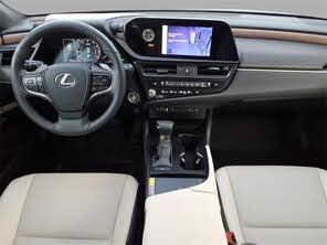 Increíble Lexus ES 350 FWD 2024 Usado en Perfectas Condiciones con Bajo Kilometraje en Existencia, Ofrecido a una Fantástica Oferta que No Querrás Perder - Product Image 5