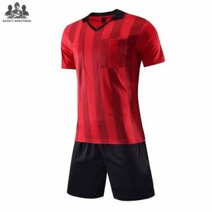 Uniformes de Fútbol al por Mayor para Hombre y Mujer |   Camiseta de Manga Corta Transpirable de Secado Rápido |   Colores Personalizados |   Suministro OEM - Product Image 3