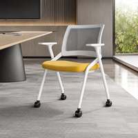 Chaise de réunion pliable multifonctionnelle avec dossier en maille flexible, roulettes dissimulées, accoudoirs mobiles, gain de place, idéale pour le bureau et les conférences