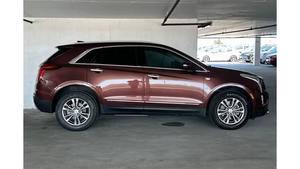 Cadillac XT5 Premium Luxury FWD 2022, Seminuevo, en Excelentes Condiciones - Product Image 5