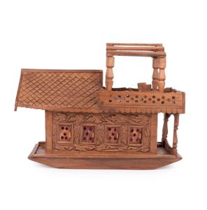 เรือบ้านแคชเมียร์แกะสลักไม้วอลนัทพร้อมไฟ14นิ้วของตกแต่งบ้านฟาร์มเหมาะสำหรับเป็นของขวัญ - Product Image 4