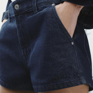 Mini short en jean taille basse pour femme, collection d'été, délavé foncé, sexy, tenue de soirée en club, nouvelle collection 2025 - Product Image 2