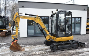 Mini-excavatrice Caterpillar 302.7D CR de 2,67 tonnes avec 3 godets, excavatrice hydraulique compacte à rayon de braquage réduit, à vendre - Product Image 2