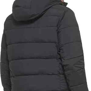 Chaqueta acolchada suave y aislante para uso en exteriores durante la temporada fría con relleno transpirable y construcción duradera. - Product Image 5