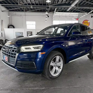 Audi Q5 2019 T Premium Plus 2.0 - Product Image 1