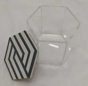 Juego de Regalo de Ramadán de Diseño Exclusivo de la India, Contenedor de Acrílico para Llevar Comida con Tapa con Incrustaciones de Resina, Hecho a Mano - Product Image 3