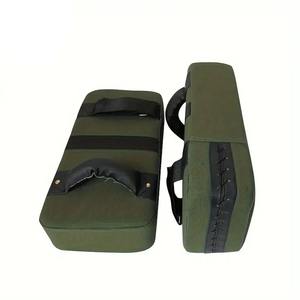 Meilleur bouclier de coup de pied de boxe personnalisable de conception supérieure pour la musculation Contraste fait à la main Couleurs Matériau en cuir Produit de grande vente - Product Image 5