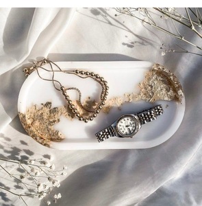 Bandeja de Resina para Cosméticos, Joyería y Decoración de Tocador, Bandeja para Servir Pasteles, Jugos y Alimentos para el Hogar y Hoteles - Product Image 4