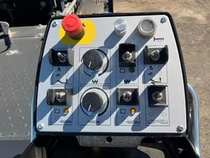 เครื่องปูยางมะตอย BOMAG IT BF 800 C S600 รุ่นใหม่ พร้อมเครื่องยนต์ Deutz กำลัง 135 กิโลวัตต์ ความหนาสูงสุด 6000 มม. กำลังการผลิต 1000 ชิ้น/วัน - Product Image 4