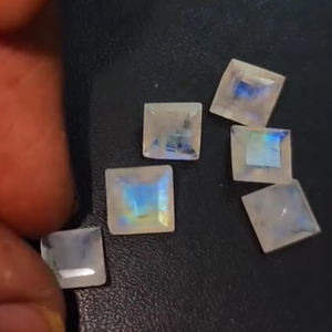 282 piezas de piedra lunar arcoíris 7x5mm 9x10 6mm x 7mm 12x8mm pera 6x6 7x7 8x8 9x8mm cuadrado 6x4 7x5 8x6 9x7mm baguette Faceta 349 Cts - Product Image 3