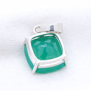 925แฮนด์เมดแข็งเงินสเตอร์ลิงเครื่องประดับจี้ผู้หญิงพลอยนิลสีเขียวเหลี่ยมเพชรพลอยธรรมชาติคลาสสิกสำหรับขายส่ง - Product Image 2