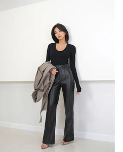 Venta caliente Pantalones de cuero de las mujeres de cuero de oveja de alta calidad Moto Mujeres Nuevo diseño Pantalones de cuero - Product Image 2