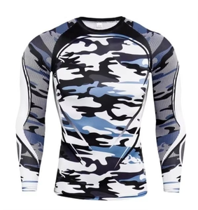Rashguard BJJ de Compresión UPF50 con Diseño Personalizado por Sublimación, Manga Corta / Venta al por Mayor Directo de Fábrica - Product Image 5