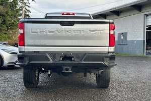 2024 Silverado 3500HD Work Truck Cabina Regular Izquierda 4WD Automática Cuero Oscuro R19 Techo Solar Euro IV 5 Airbags Eléctrico - Product Image 4