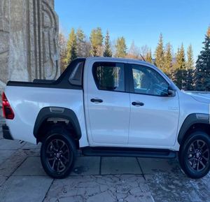 Hilux d'occasion en excellent état, conduite à gauche, automatique, turbo, 4 places, 4x4, pick-up, modèle 2020, norme Euro VI, moteur haute puissance - Product Image 5